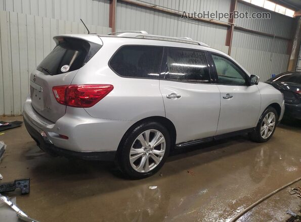5N1DR2MM8JC603564 2018 NISSAN PATHFINDER Silver Trasero derecho