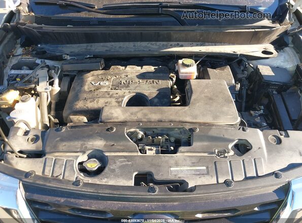 5N1DR2MN7HC623128 2017 NISSAN PATHFINDER White Rear view