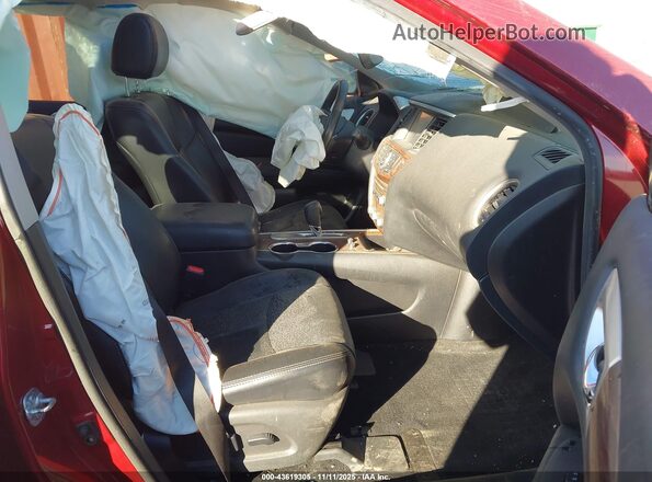 5N1DR2MN8HC637846 2017 NISSAN PATHFINDER Burgundy Front interior view