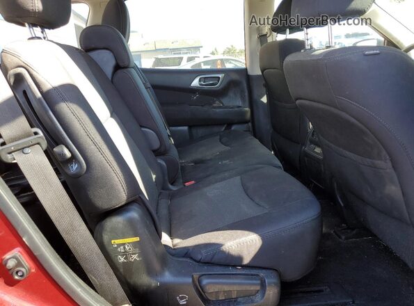 5N1DR2MNXHC699653 2017 NISSAN PATHFINDER Red Вид задніх сидінь