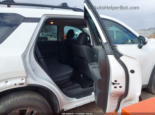5N1DR3BA7RC234545 2024 NISSAN PATHFINDER White 
