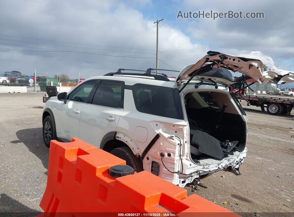 5N1DR3BA7RC234545 2024 NISSAN PATHFINDER White 