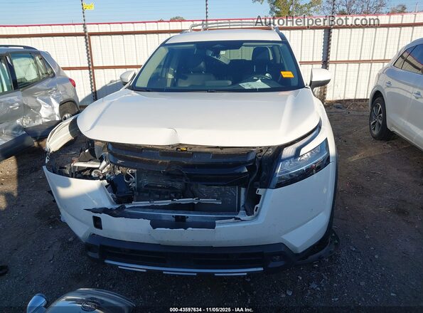 5N1DR3CC4PC264017 2023 NISSAN PATHFINDER White ხელსაწყოთა პანელის ხედი