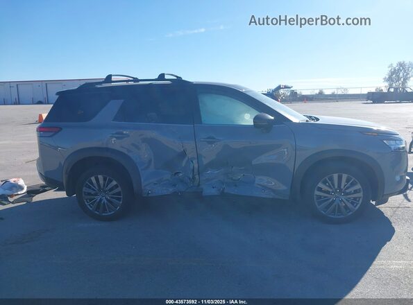 5N1DR3CD1RC282759 2024 NISSAN PATHFINDER Gray Вид задньої частини салону
