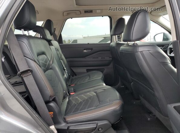 5N1DR3DG2PC256967 2023 NISSAN PATHFINDER Gray Rear interior view