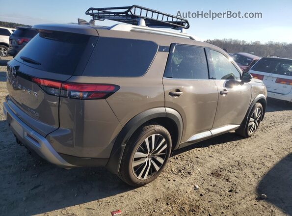 5N1DR3DJ3RC259357 2024 NISSAN PATHFINDER Желто-коричневый Задняя правая четверть