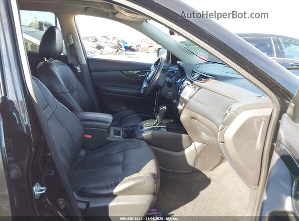 5N1ET2MT9HC795875 2017 NISSAN ROGUE HYBRID Black Вид салону спереду