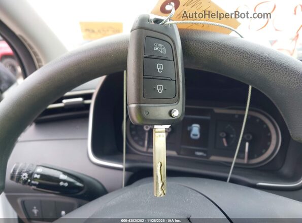 5NMJA3AE0NH094580 2022 HYUNDAI TUCSON Белый Вид панели приборов