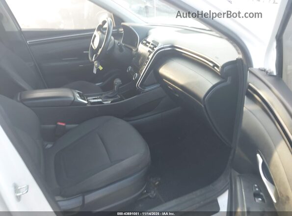 5NMJB3AE5NH038941 2022 HYUNDAI TUCSON Белый Вид салона спереди