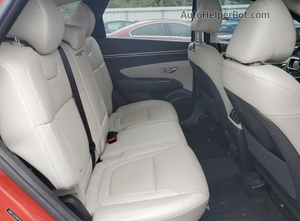 5NMJCCAE7NH077592 2022 HYUNDAI TUCSON Красный Вид задней части салона