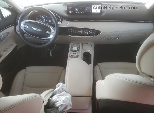 5NMMADTB9SH021029 2025 GENESIS GV70 White Dashboard view