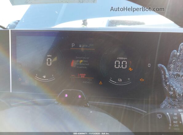5NMP2DG1XRH013267 2024 HYUNDAI SANTA FE HYBRID Silver Հետևի նստատեղերի տեսք