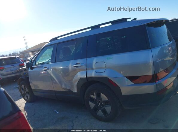 5NMP2DG1XRH013267 2024 HYUNDAI SANTA FE HYBRID Silver Սալոնի 360 աստիճան տեսք