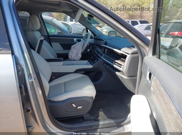 5NMP44GL8RH037028 2024 HYUNDAI SANTA FE Silver Front interior view