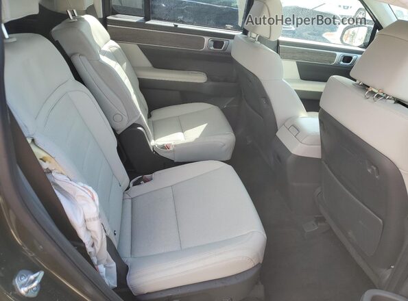 5NMP54GL8RH036295 2024 HYUNDAI SANTA FE CALLIGRAPHY Green Widok wnętrza z tyłu