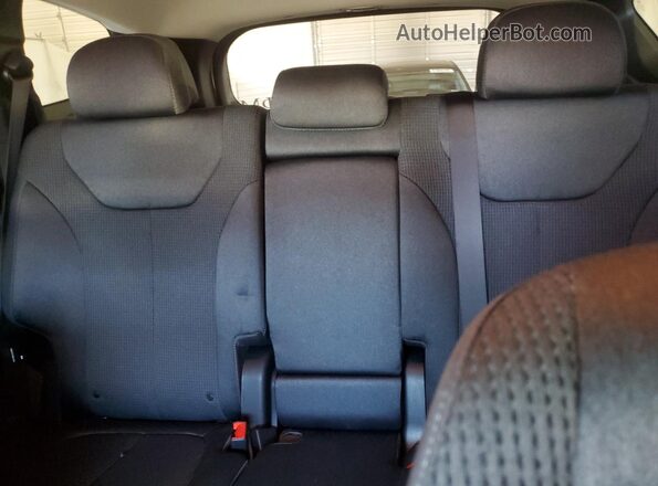 5NMS2DAJ8NH475923 2022 HYUNDAI SANTA White Rear seats view