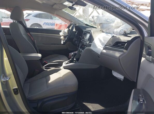 5NPD74LF0LH617927 2020 HYUNDAI ELANTRA Silver Front interior view