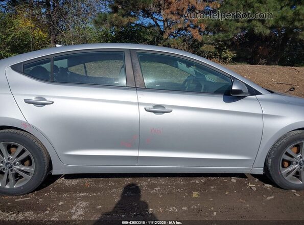 5NPD84LF2JH227583 2018 HYUNDAI ELANTRA Silver 