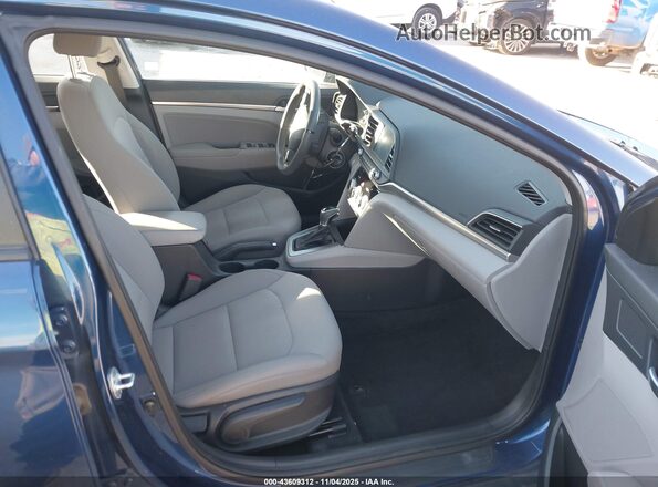 5NPD84LF8KH486497 2019 HYUNDAI ELANTRA Blue Front interior view