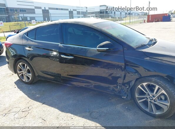 5NPD84LF9HH088546 2017 HYUNDAI ELANTRA Black Vista interior trasera