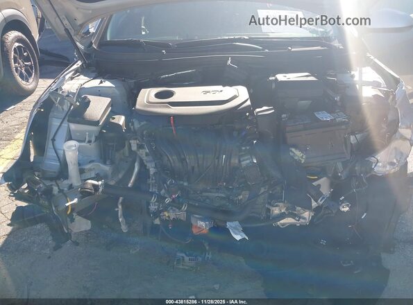 5NPE24AF6KH731144 2019 HYUNDAI SONATA Silver Rear view