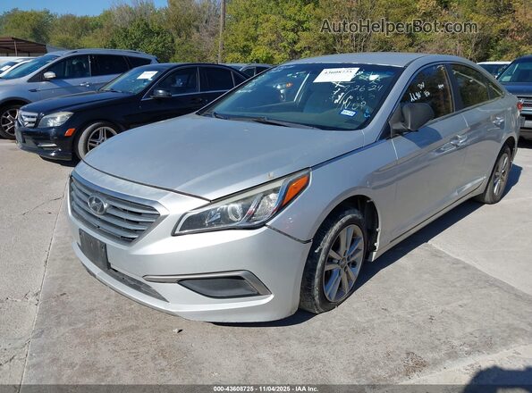 5NPE24AF8HH531200 2017 HYUNDAI SONATA Silver Front left