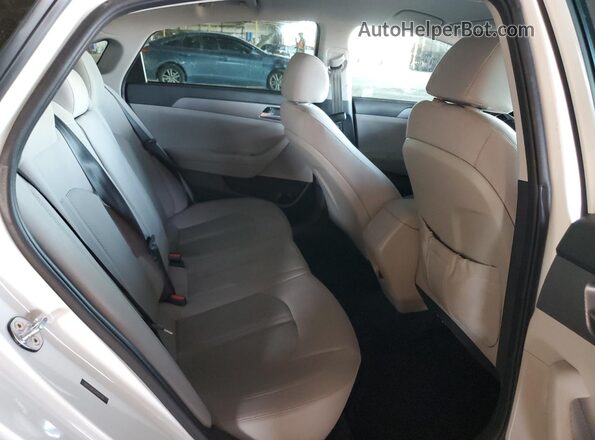 5NPE24AFXJH682030 2018 HYUNDAI SONATA White 