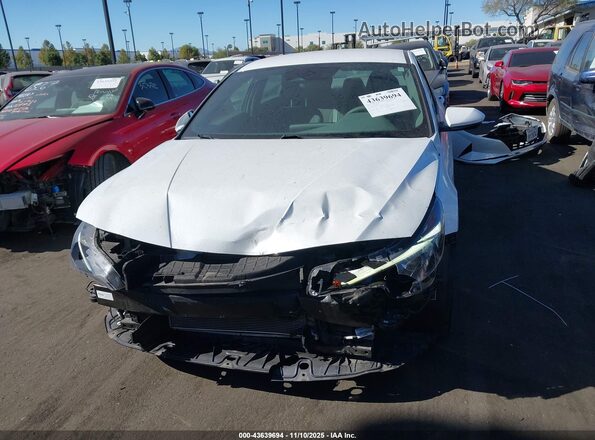 5NPLL4AG0NH077422 2022 HYUNDAI ELANTRA White უკანა სალონის ხედი
