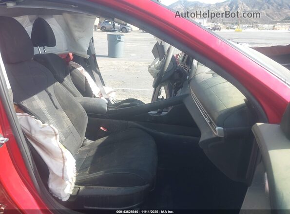 5NPLL4AG6MH027882 2021 HYUNDAI ELANTRA Red Widok wnętrza z przodu