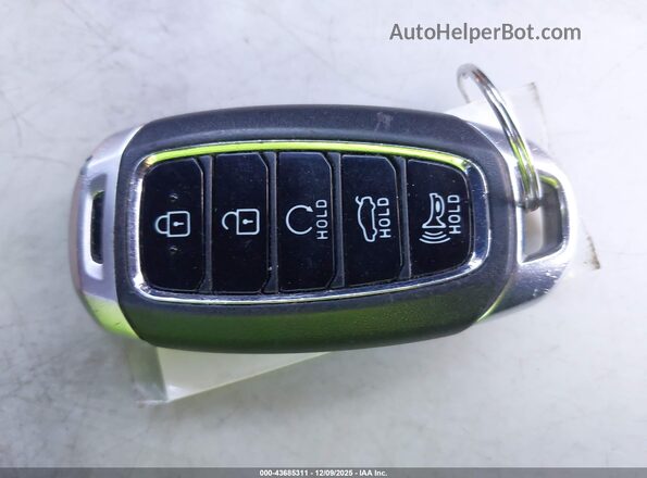 5NPLM4AG1MH048894 2021 HYUNDAI ELANTRA Белый Вид панели приборов