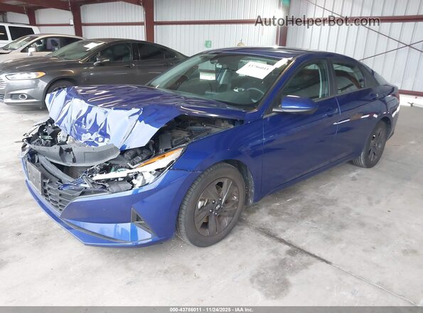 5NPLM4AG3NH072647 2022 HYUNDAI ELANTRA Blue წინა მარცხენა ხედი სამი მეოთხედიდან