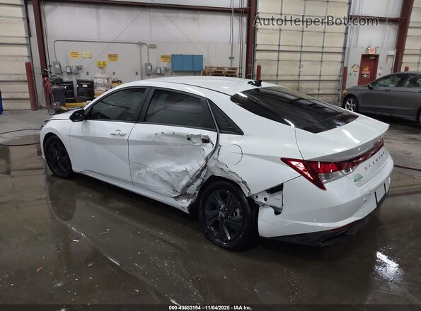5NPLM4AG6NH070620 2022 HYUNDAI ELANTRA Белый Задняя левая четверть