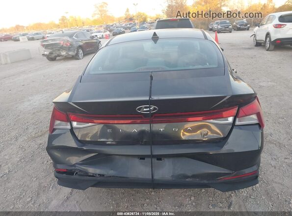 5NPLM4AG8NH077441 2022 HYUNDAI ELANTRA Gray 