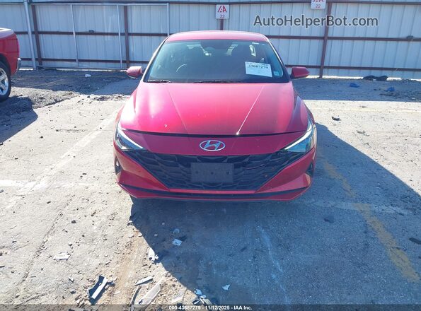 5NPLM4AGXNH073018 2022 HYUNDAI ELANTRA Red Vista del cuadro de instrumentos