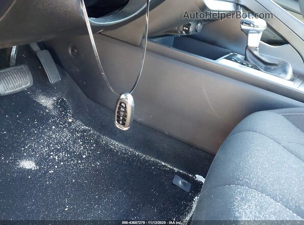 5NPLM4AGXNH073018 2022 HYUNDAI ELANTRA Red Vista del salpicadero