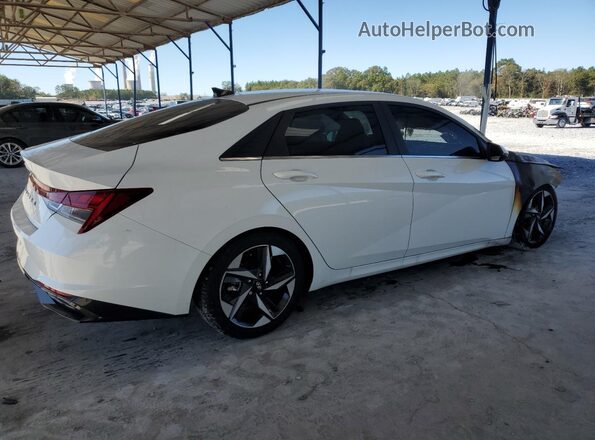 5NPLN4AG4NH056440 2022 HYUNDAI ELANTRA White Trasero derecho
