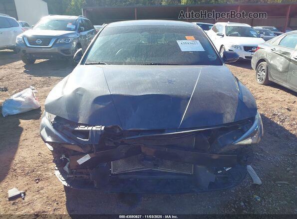 5NPLP4AG3NH056598 2022 HYUNDAI ELANTRA Black Widok z przodu