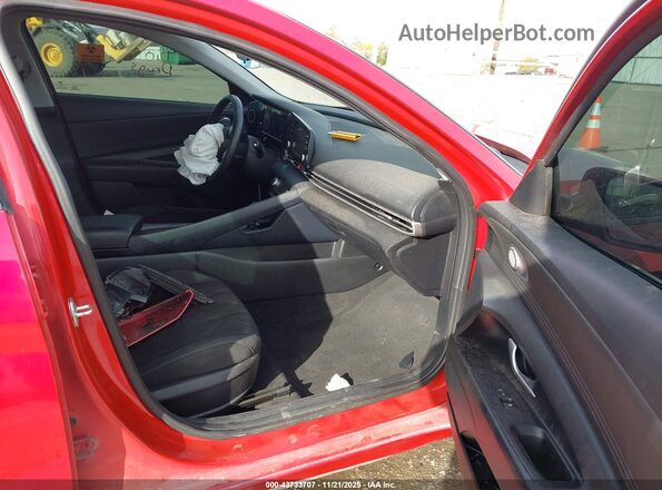 5NPLS4AG0NH082767 2022 HYUNDAI ELANTRA Red Vista interior delantera