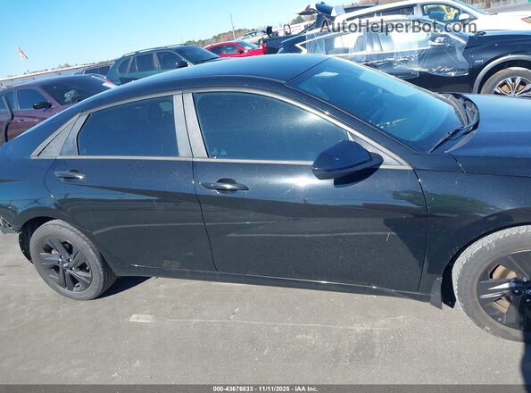 5NPLS4AG8NH056286 2022 HYUNDAI ELANTRA Black Vista interior de 360 grados