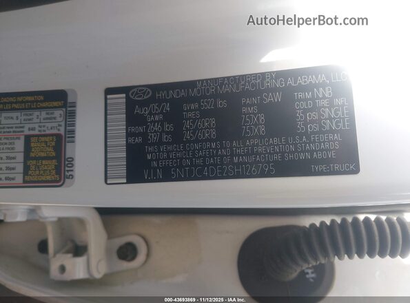 5NTJC4DE2SH126795 2025 HYUNDAI SANTA CRUZ White ძრავის განყოფილების ხედი