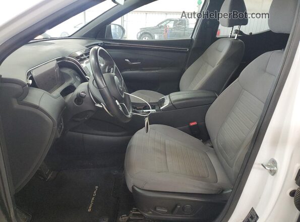5NTJDDAF9NH007513 2022 HYUNDAI SANTA White Вид салону спереду