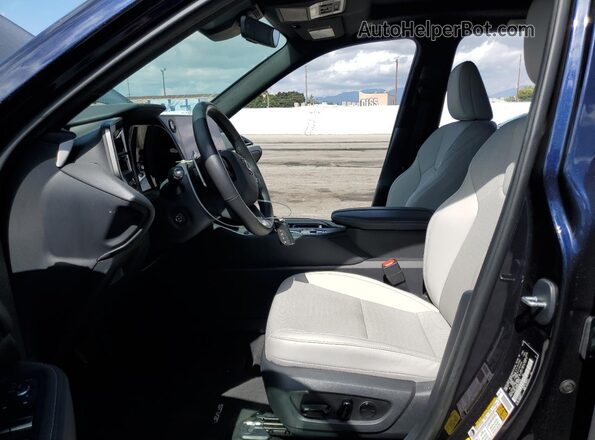 5TDAAAA62SS014346 2025 LEXUS TX Blue Front interior view