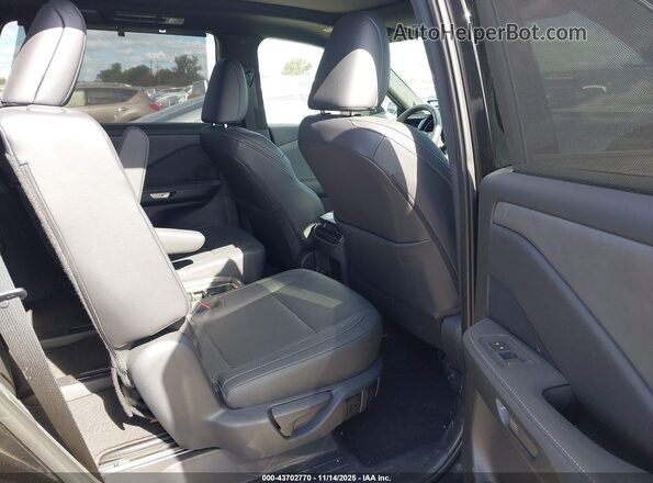 5TDAAAA62SS016064 2025 LEXUS TX 350 Gray VIN sticker view