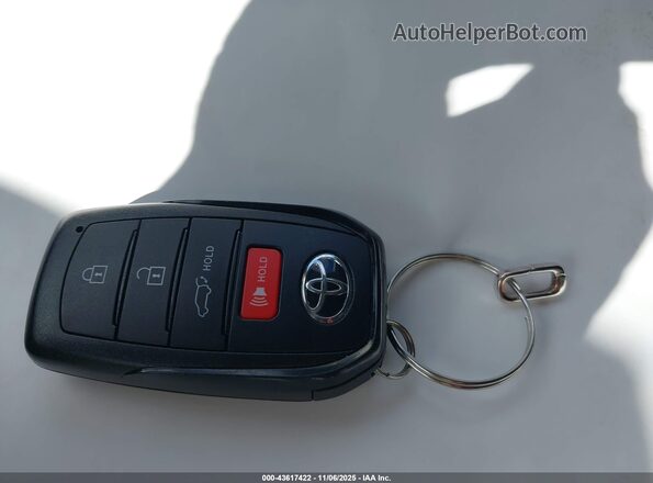 5TDAAAB54SS100702 2025 TOYOTA GRAND HIGHLANDER Blue Widok deski rozdzielczej