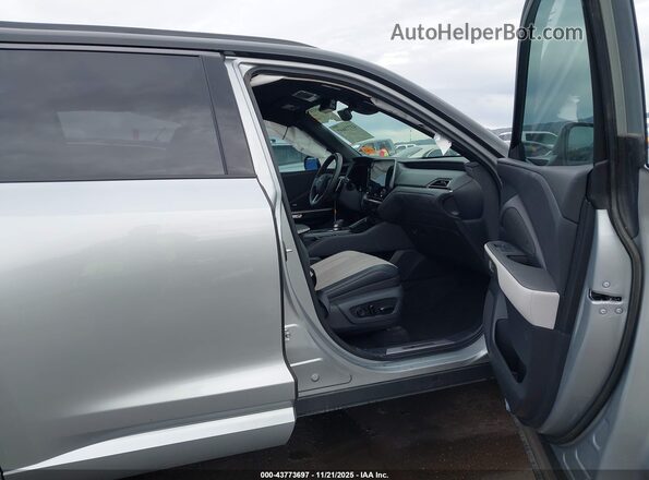 5TDABAB69SS008944 2025 LEXUS TX 500H Silver Вид салону спереду