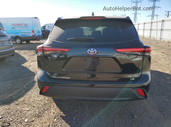 5TDBBRCH4LS012646 2020 TOYOTA LE Burgundy Vista trasera