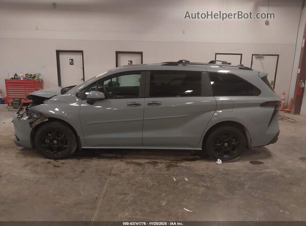 5TDCSKFC7SS169095 2025 TOYOTA SIENNA Gray Սալոնի 360 աստիճան տեսք