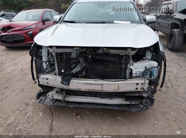 5TDCZRBH4LS515885 2020 TOYOTA HIGHLANDER Silver Widok z przodu