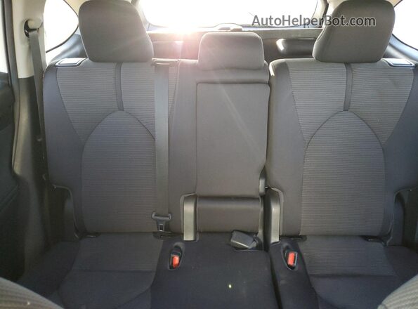 5TDCZRBH9LS037012 2020 TOYOTA HIGHLANDER White Вид задніх сидінь