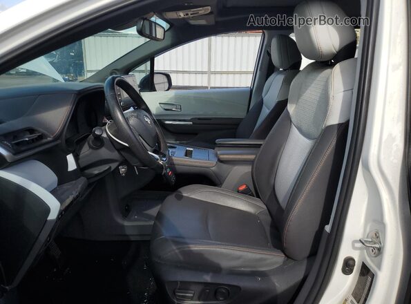5TDDRKEC5NS133153 2022 TOYOTA SIENNA White Widok wnętrza z przodu